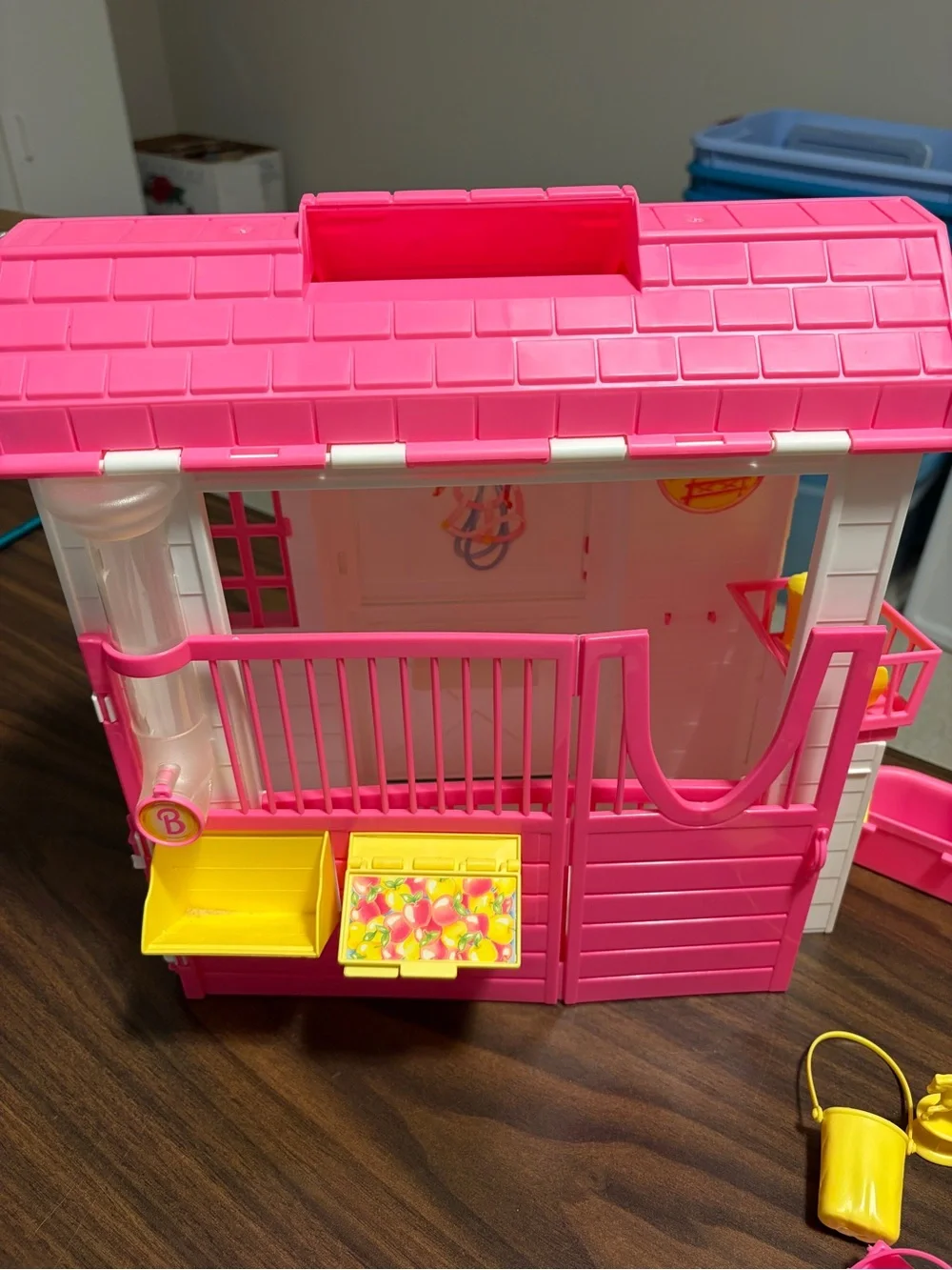 Barbie vintage feeding fun stable playset with Accessories and extras